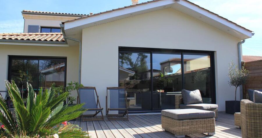 maison moderne bordelaise avec terrasse