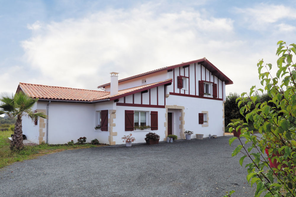 une belle maison basque