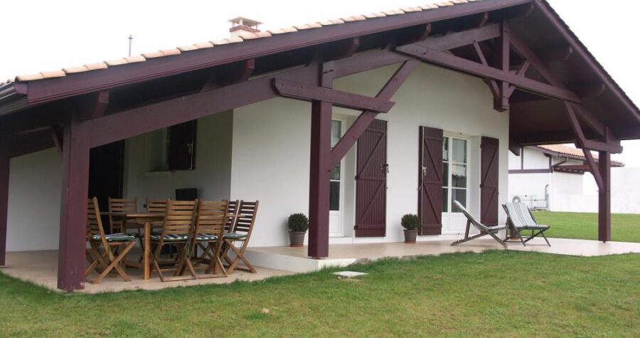 maison landaise traditionnelle terrasse ouverte