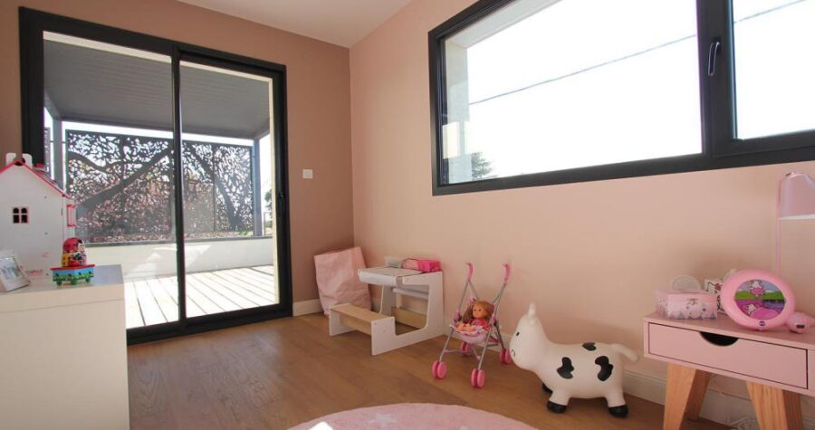 chambre rose pour enfant