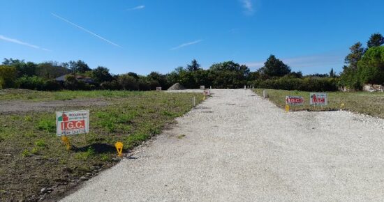 Terrain constructible Châteaubernard  (Charente 16)