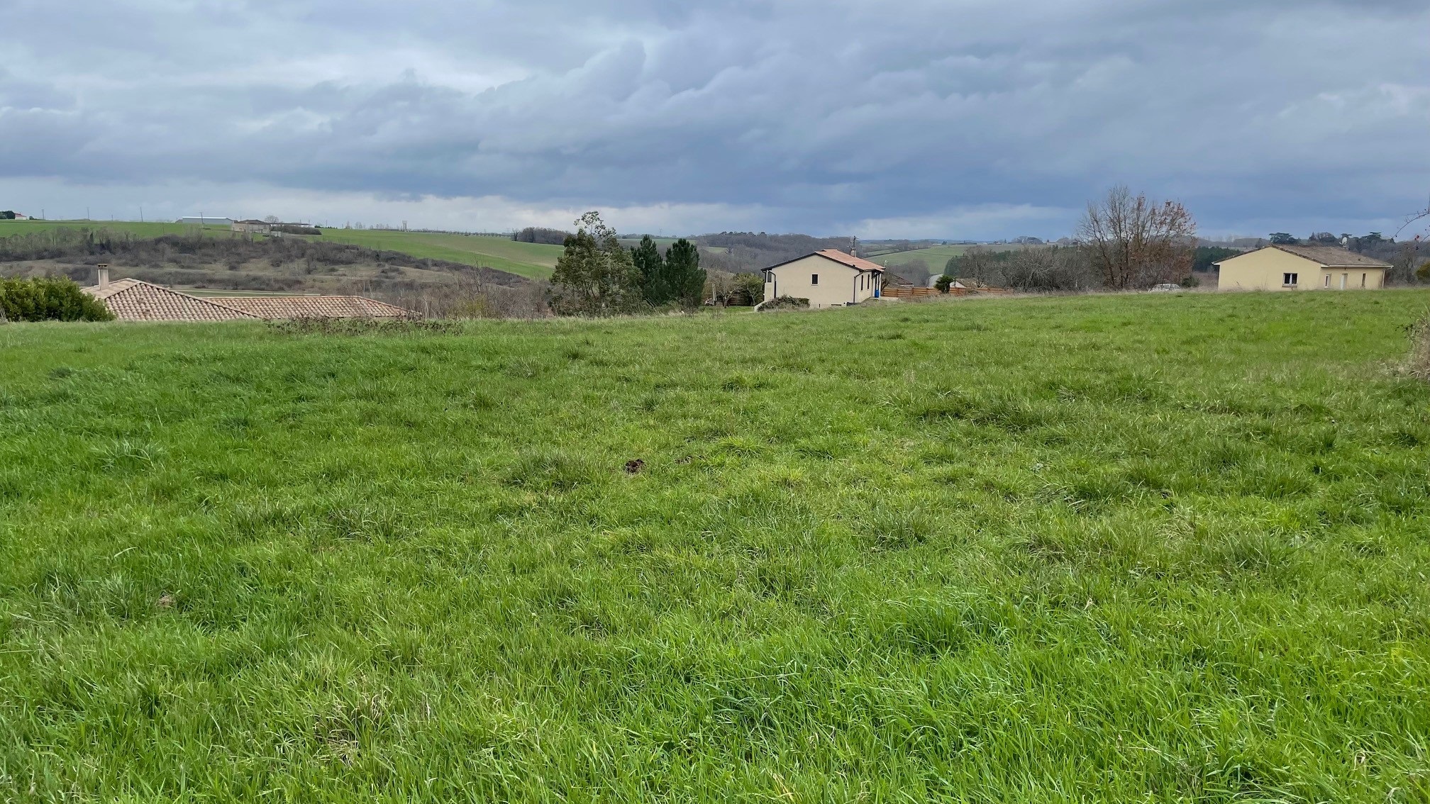 Terrain constructible Auvillar  (Tarn et Garonne 82)