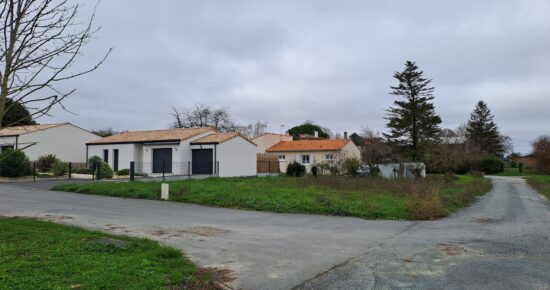 Terrain constructible Médis  (Charente-Maritime 17)