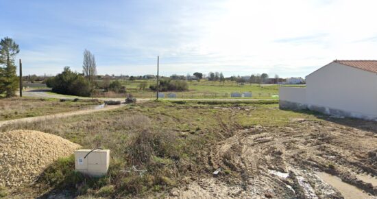 Terrain constructible Vaux-sur-mer  (Charente-Maritime 17)