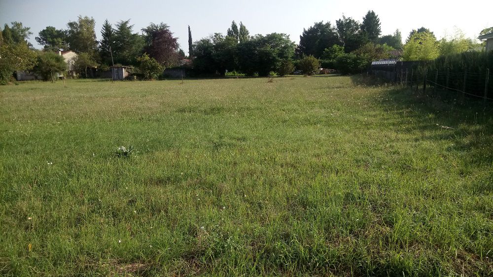 Terrain constructible Pompignac  (Gironde 33)