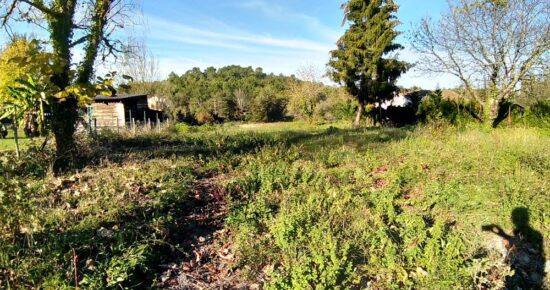 Terrain constructible Sauveterre-de-guyenne  (Gironde 33)