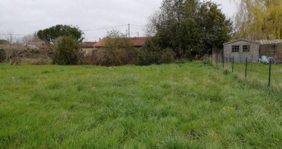 Terrain constructible Parempuyre  (Gironde 33)