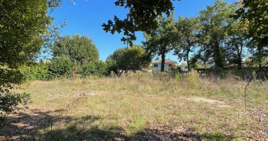 Terrain constructible Andernos-les-bains  (Gironde 33)