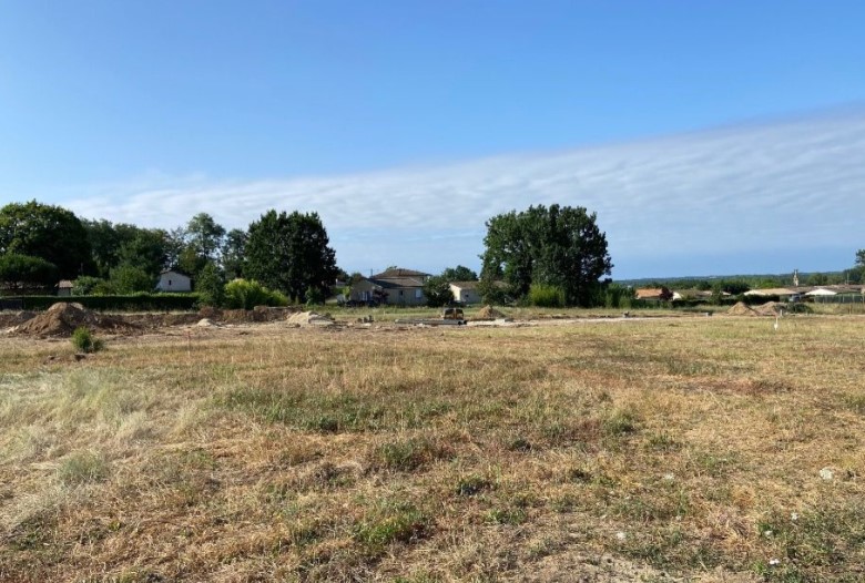 Terrain constructible Langon  (Gironde 33)