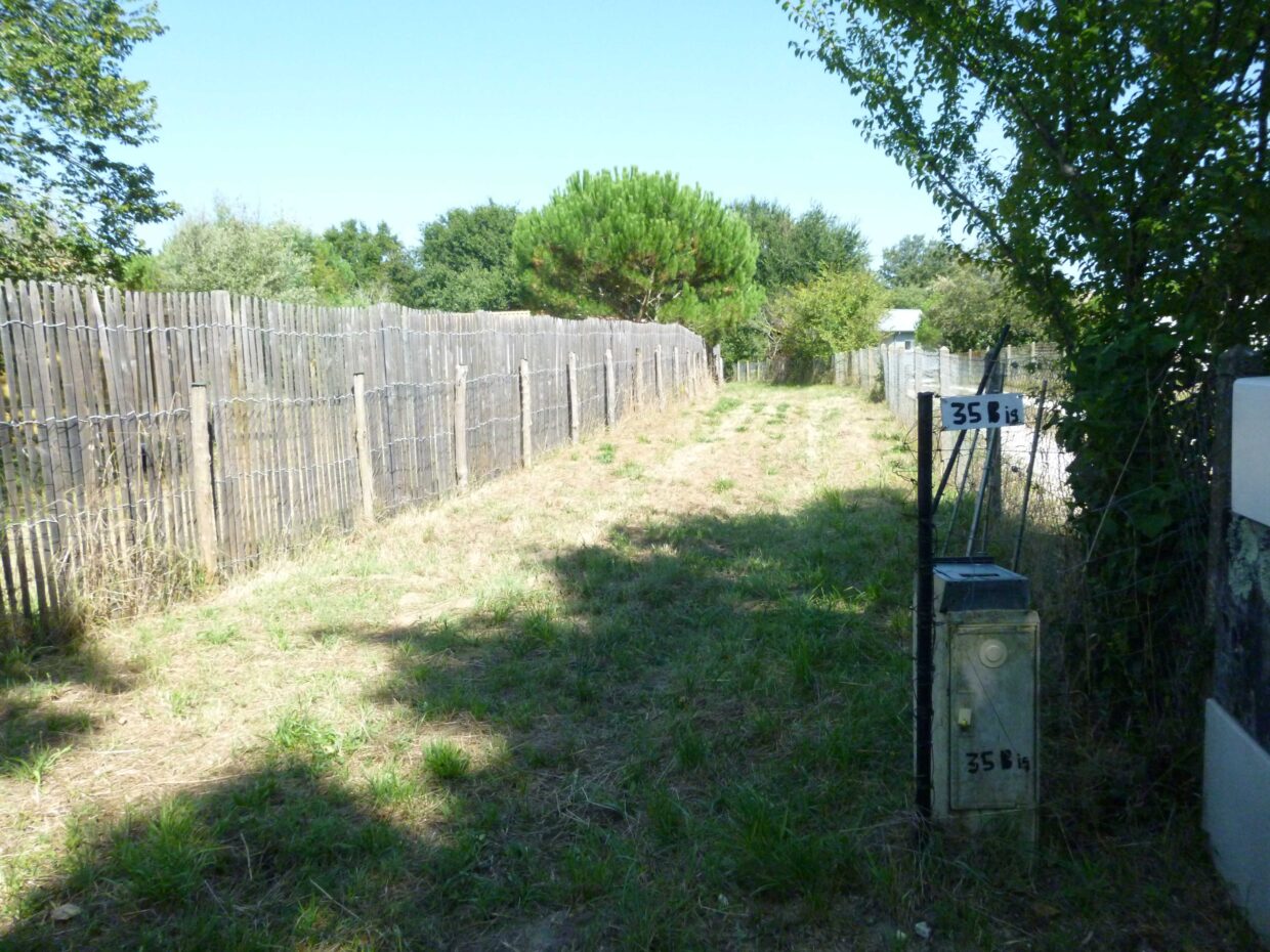 Terrain constructible La tremblade  (Charente-Maritime 17)