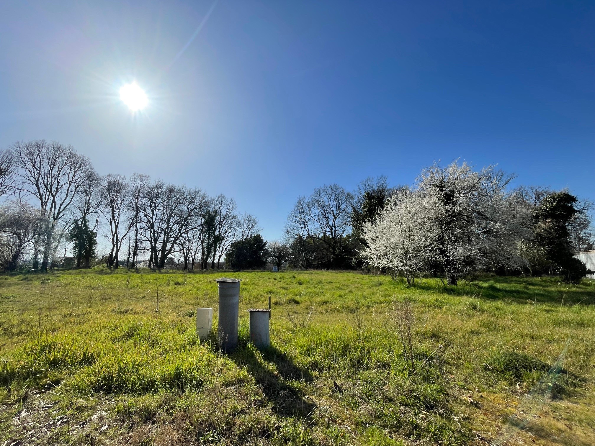 Terrain constructible Prignac-et-marcamps  (Gironde 33)